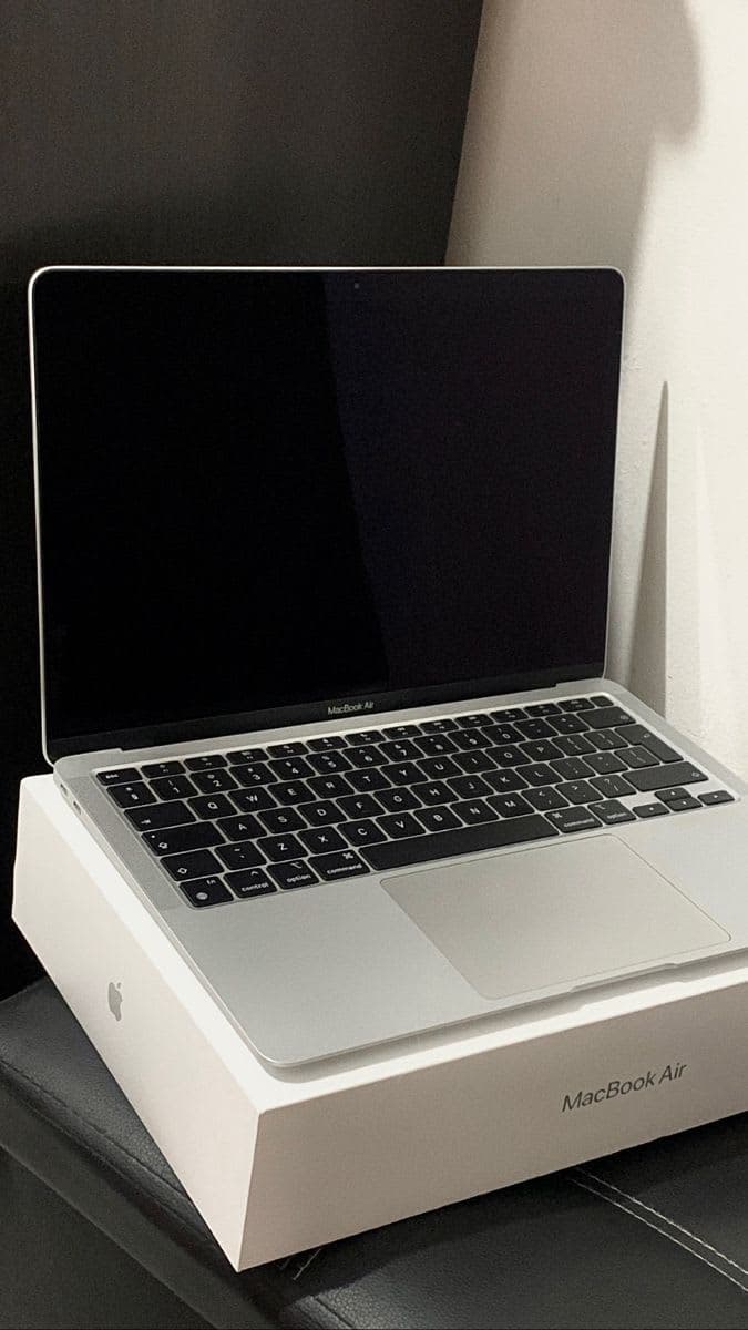 MacBook Air 15" M2 (2023) Back